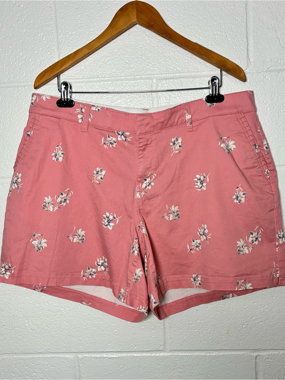 Lane Bryant Pink Cotton Blend Floral Shorts